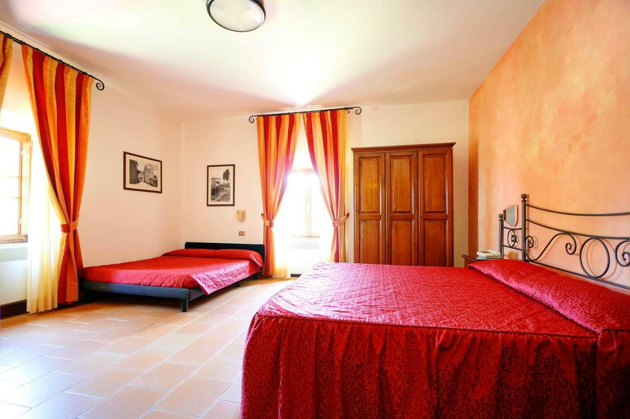 Hotel Residence Villa Rioddi Volterra Exterior foto